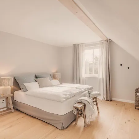 Watermark Usedom - Traumhaus Direkt Am Wasser Mit Eigener Badestelle - Haus Woge Rankwitz