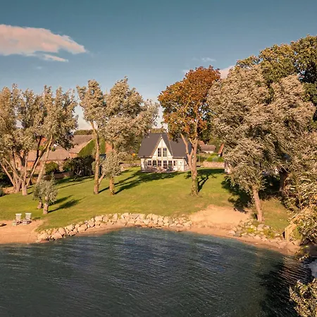 Watermark Usedom - Traumhaus Direkt Am Wasser Mit Eigener Badestelle - Haus Woge *