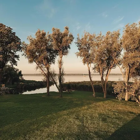 Watermark Usedom - Traumhaus Direkt Am Wasser Mit Eigener Badestelle - Haus Woge * Rankwitz