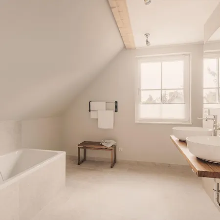 Tatil Evi Watermark Usedom - Traumhaus Direkt Am Wasser Mit Eigener Badestelle - Haus Woge *